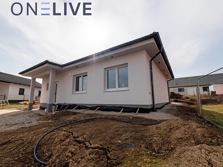 Будинок на продаж, 92 м² (2 з 18)