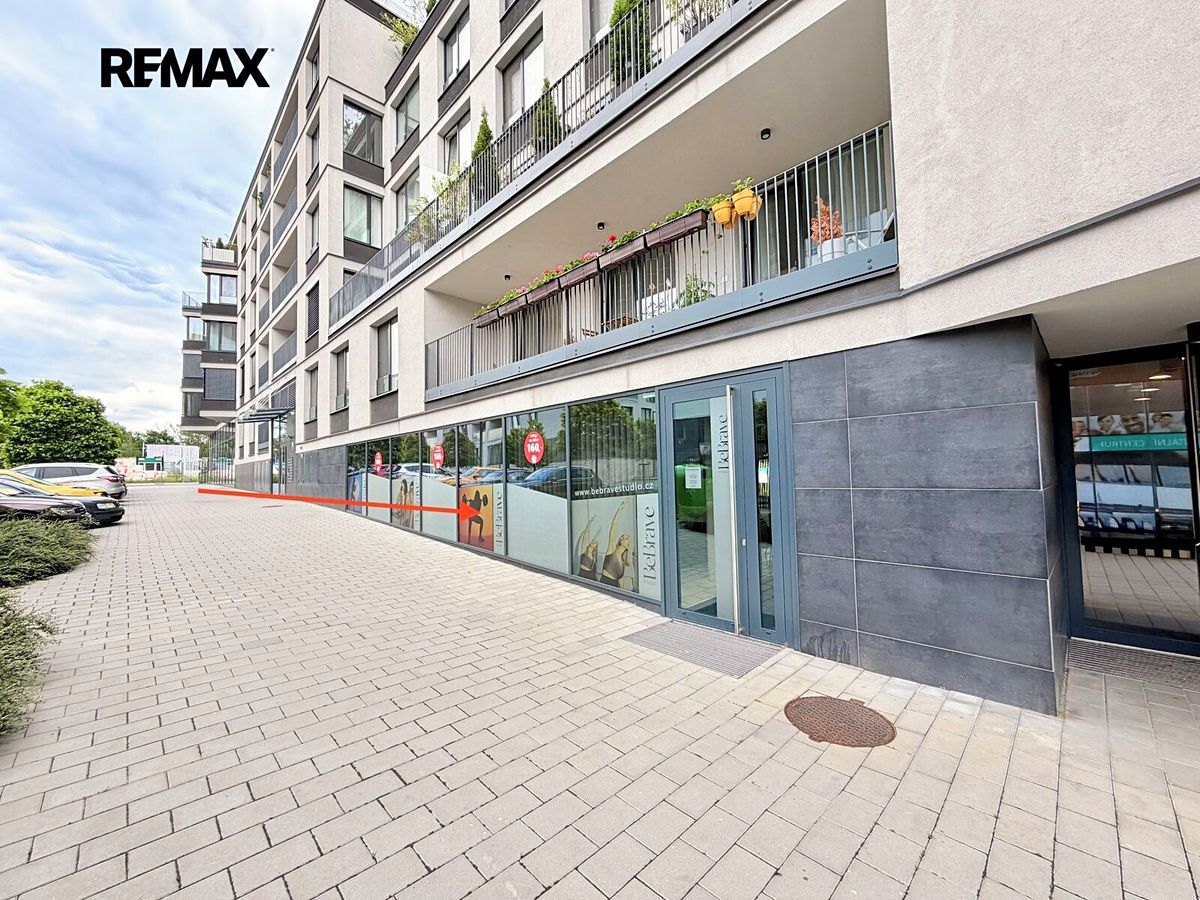 Pronájem obchodního prostoru 173 m² – fotografie 4