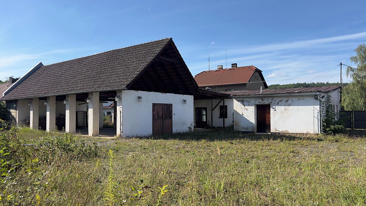Prodej výrobní haly, prostoru 240 m² – fotografie 4