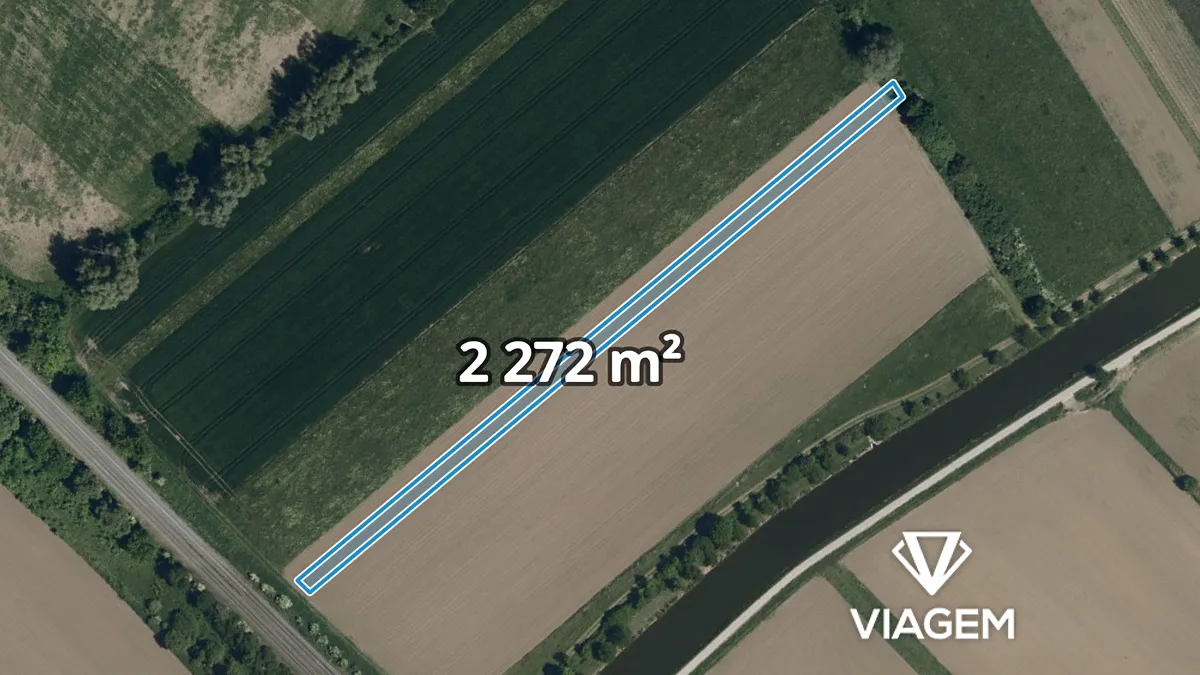 Prodej podílu 1/2 pole 1136 m²
