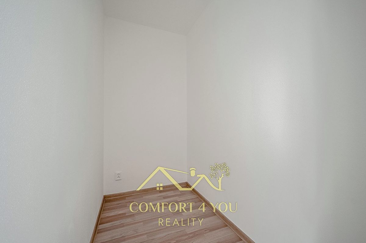 Pronájem bytu 2+kk 48 m² – fotografie 3