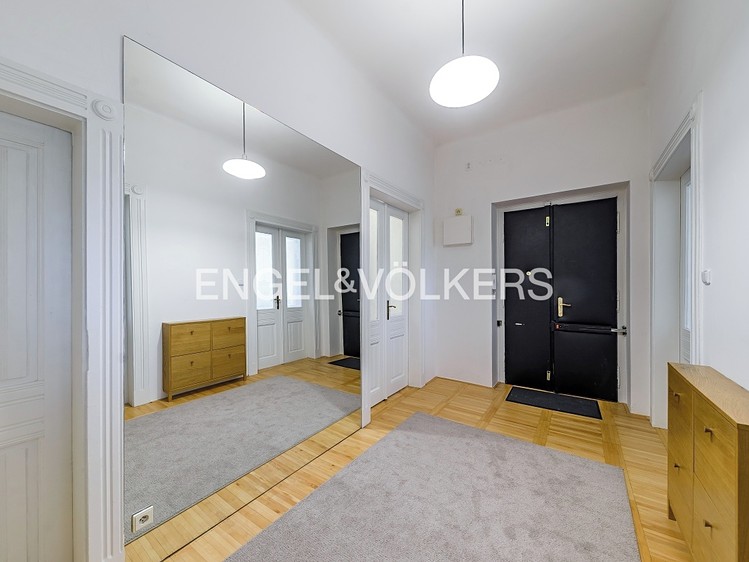 Pronájem bytu 3+kk, 87 m² (8 z 8)