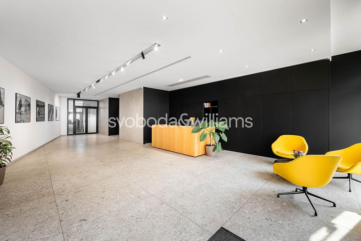 Pronájem kanceláře 500 m² – fotografie 4