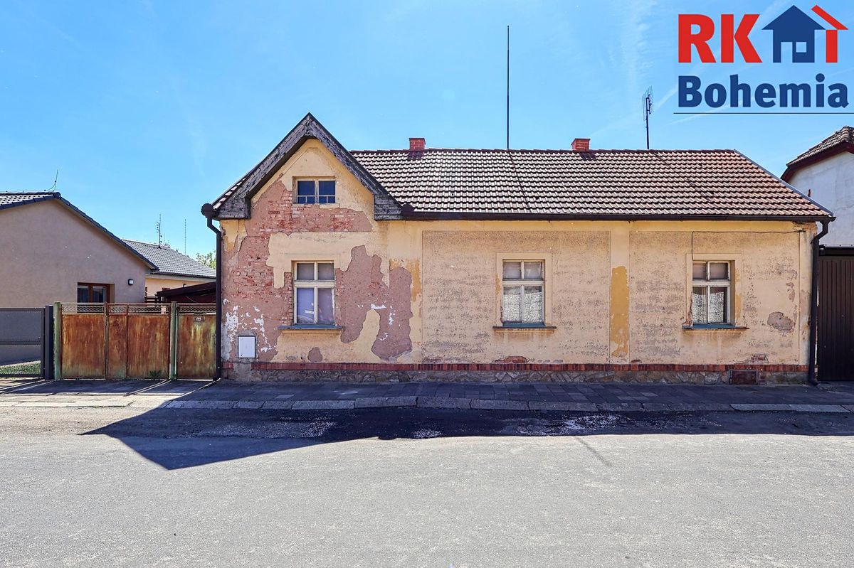 Prodej rodinného domu 69 m², pozemek 532 m² – fotografie 2