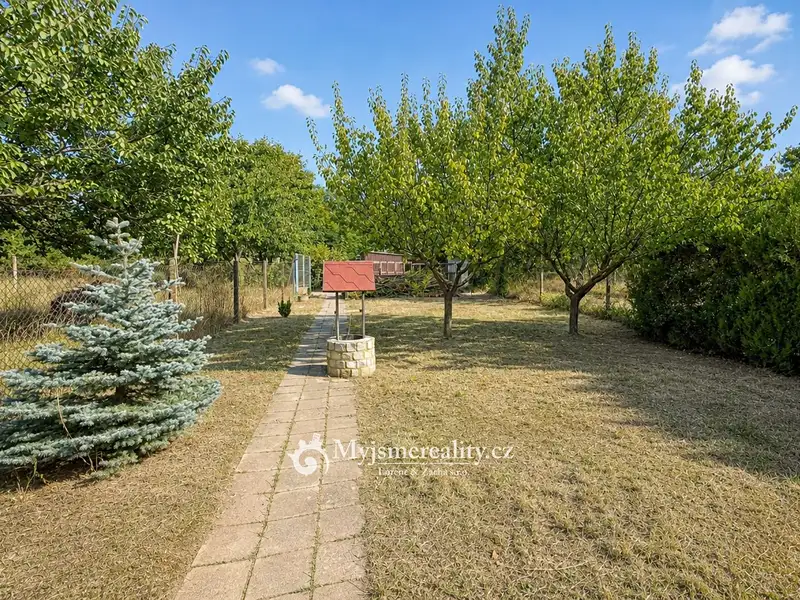 Prodej zahrady 1399 m², Dobšice – náhled fotky 1