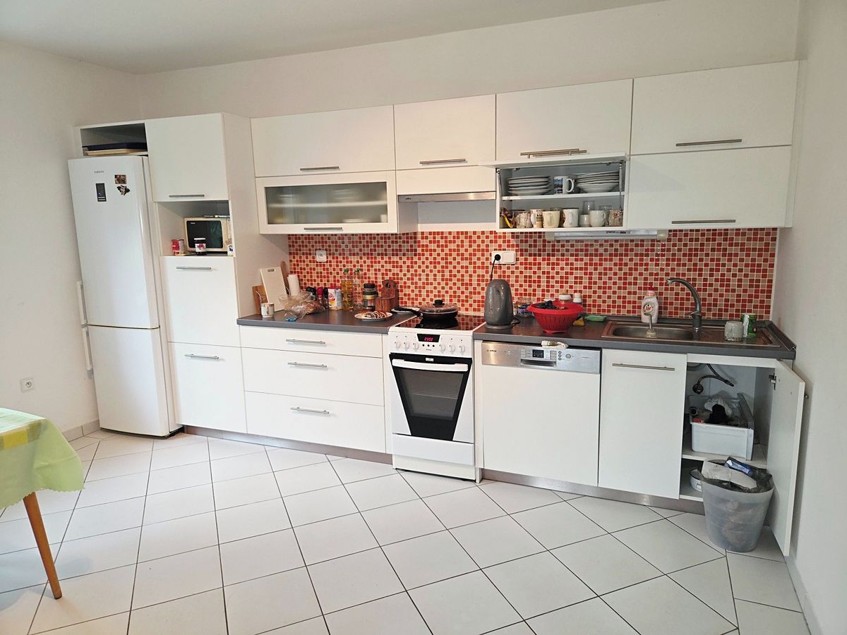 Prodej rodinného domu 130 m², pozemek 1340 m² – fotografie 4