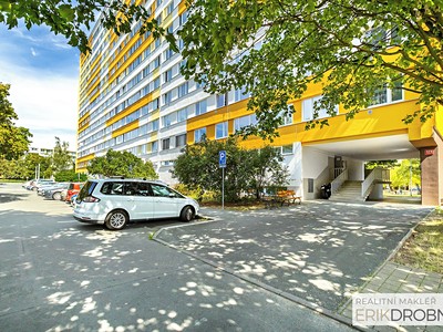 Pronájem bytu 1+kk 30 m²