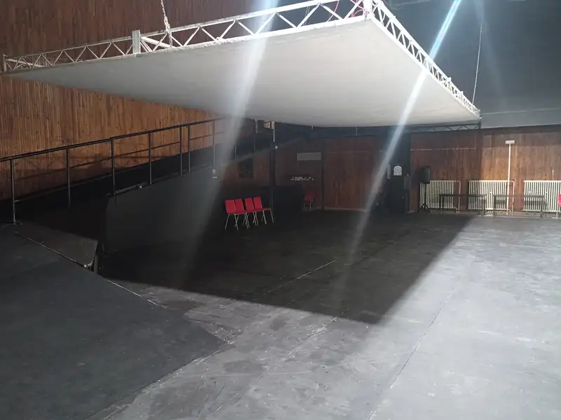 Pronájem skladového prostoru 400 m², Praha – náhled fotky 2