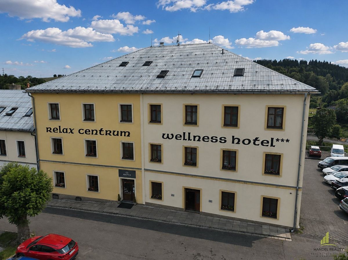 Prodej bytu 1+kk 28 m² – fotografie 2