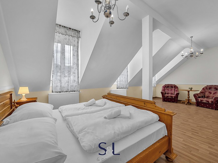 Комерційне приміщення на продаж, 819 м² (29 з 49)