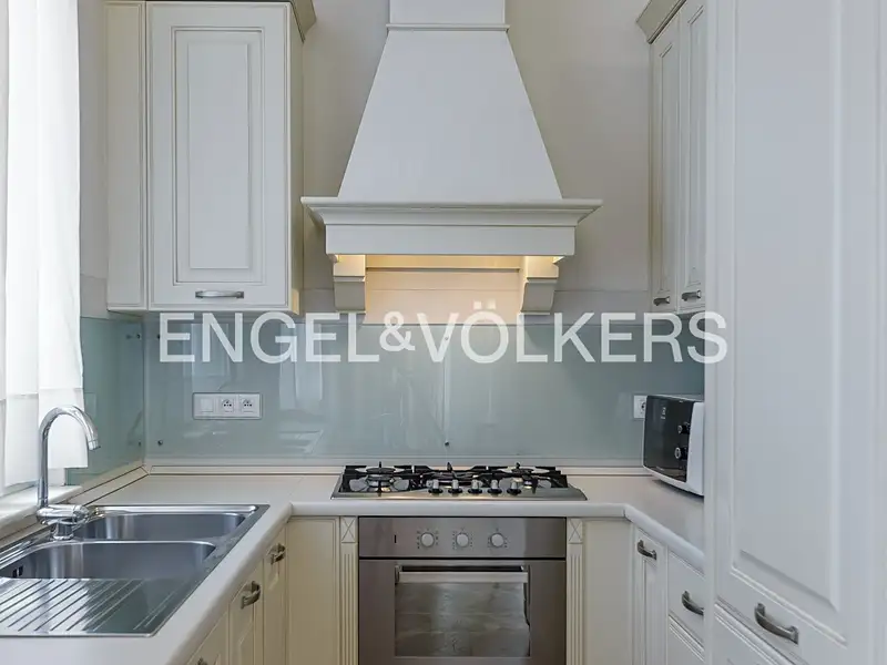 Pronájem bytu 3+kk 110 m², Praha – náhled fotky 3