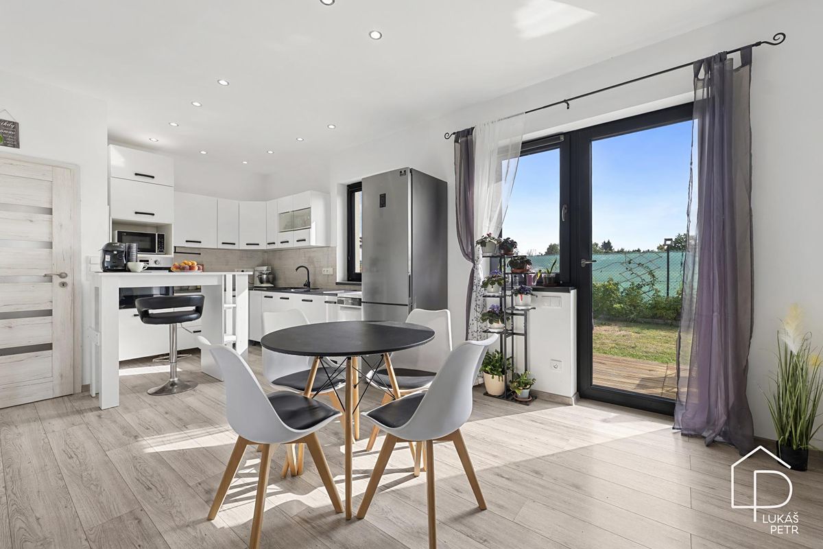 Prodej rodinného domu 67 m², pozemek 731 m²