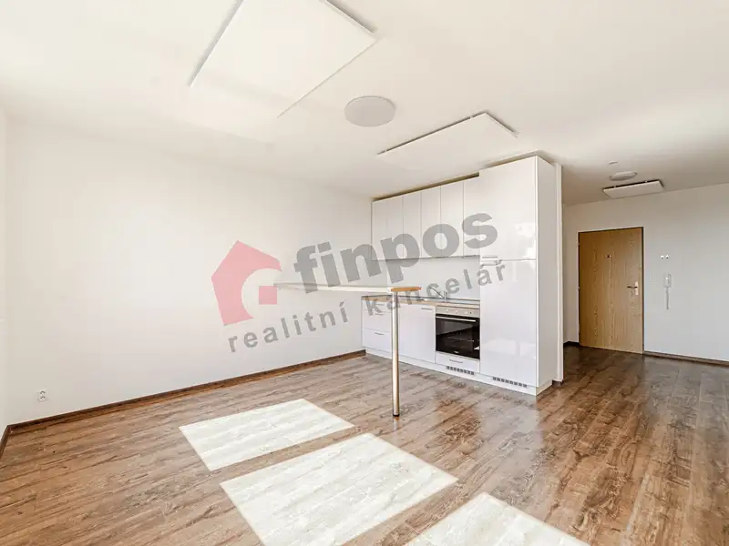 Pronájem bytu 2+kk 58 m², Bruntál – náhled fotky 1
