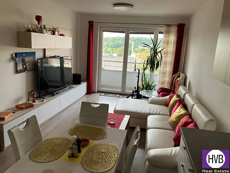 Prodej bytu 2+kk 62 m², Praha – náhled fotky 1
