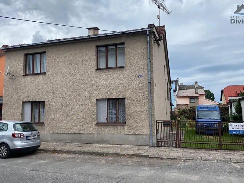 Prodej rodinného domu 150 m², pozemek 532 m², Borohrádek – náhled fotky 1