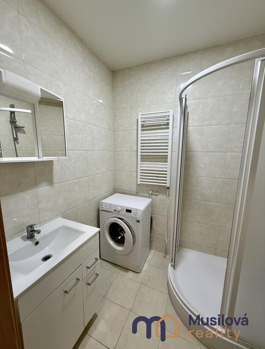 Pronájem bytu 2+kk 54 m² – fotografie 5