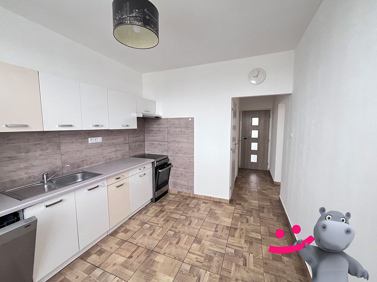 Pronájem bytu 3+1 68 m² – fotografie 2