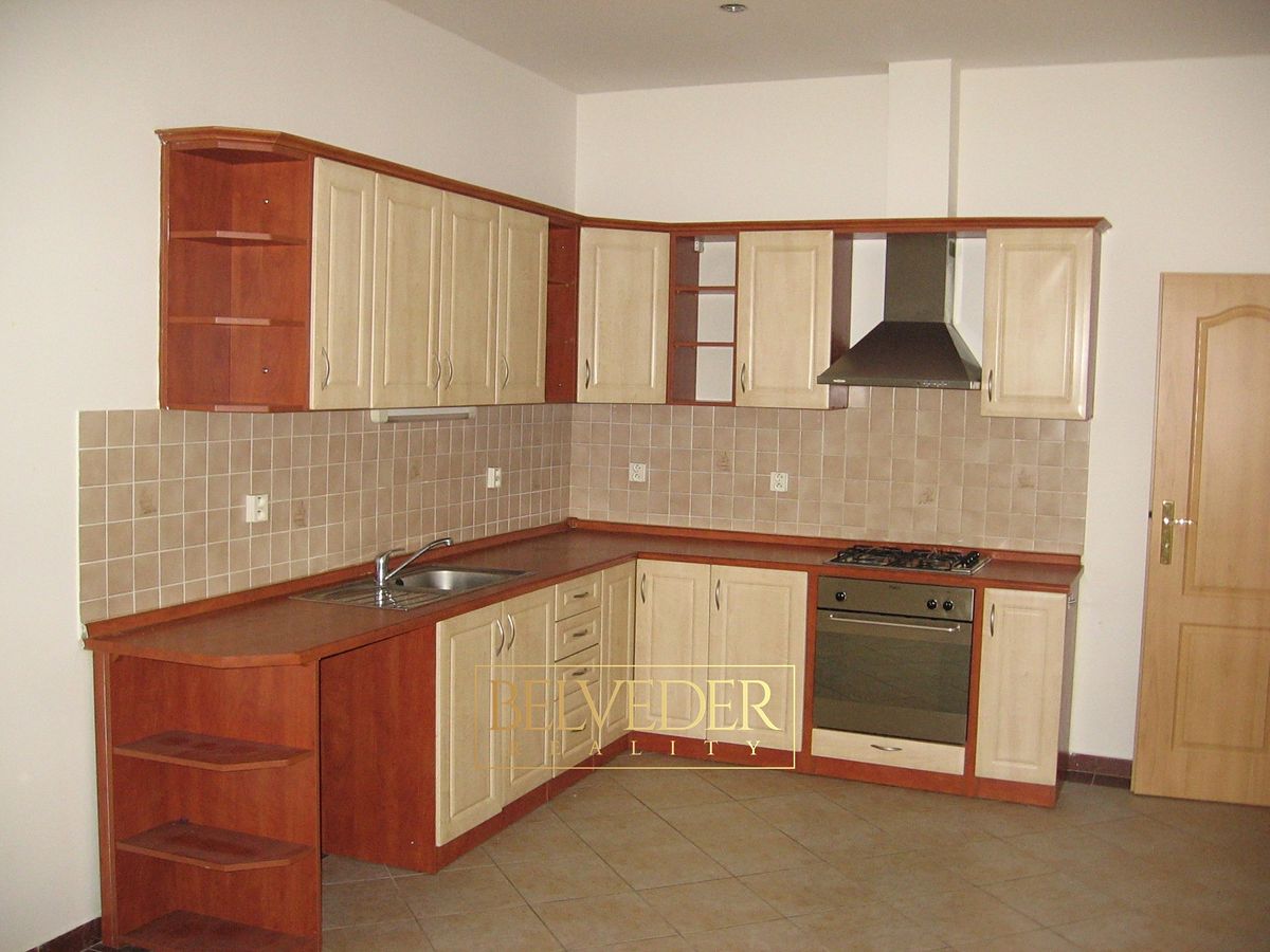 Pronájem bytu 2+1 74 m²