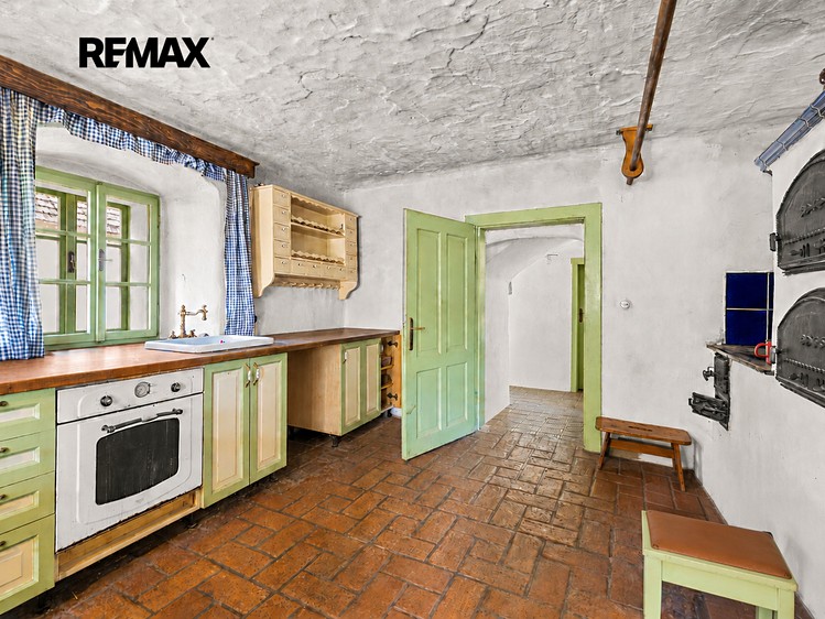 Комерційне приміщення на продаж, 185 м² (5 з 31)