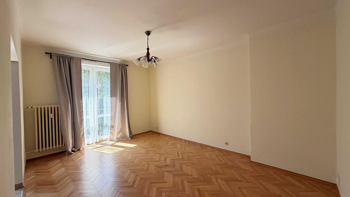 Pronájem bytu 2+1 53 m² – fotografie 2
