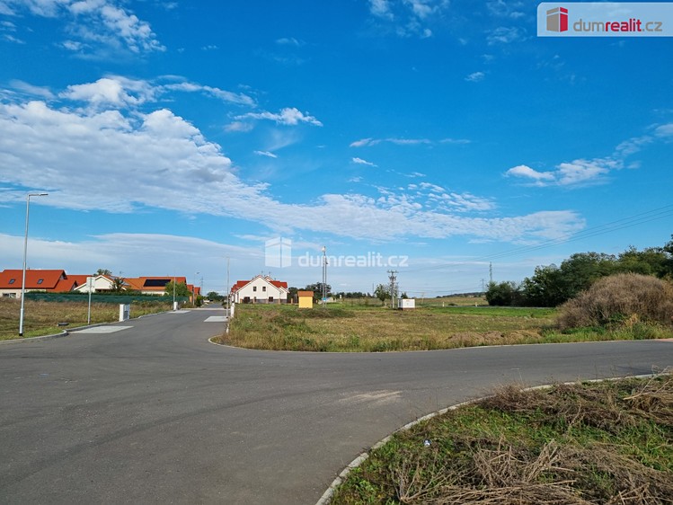 Prodej pozemku, 1 201 m² (1 z 10)