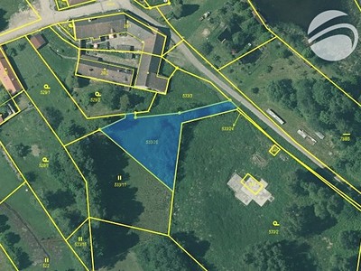 Grundstück zum Kauf, 978 m² (2 von 3)