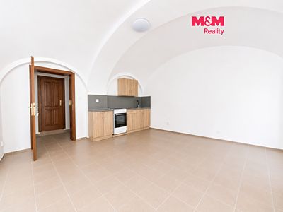 Pronájem bytu 1+kk 30 m²