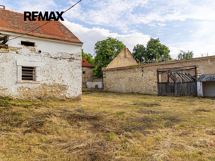 Gewerbefläche zum Kauf, 2.500 m² (55 von 67)