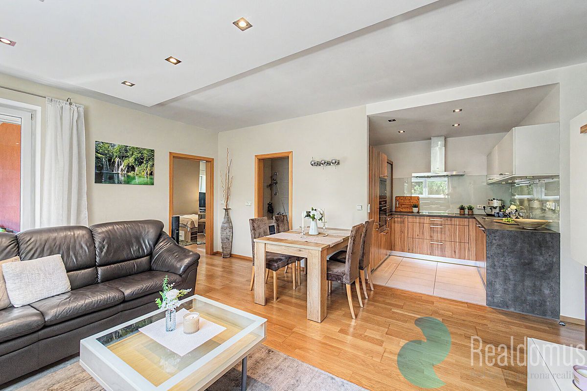 Prodej bytu 3+kk 71 m² – fotografie 2