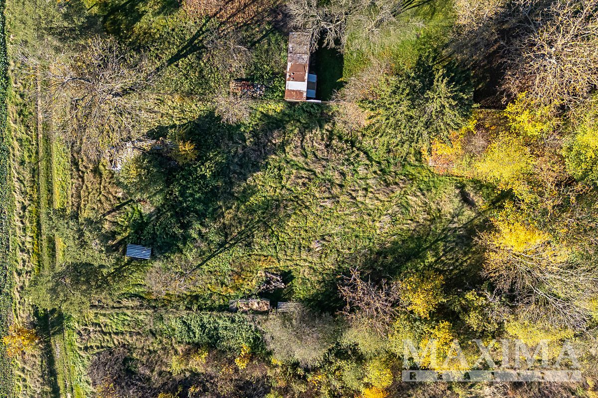 Prodej pozemku 935 m²