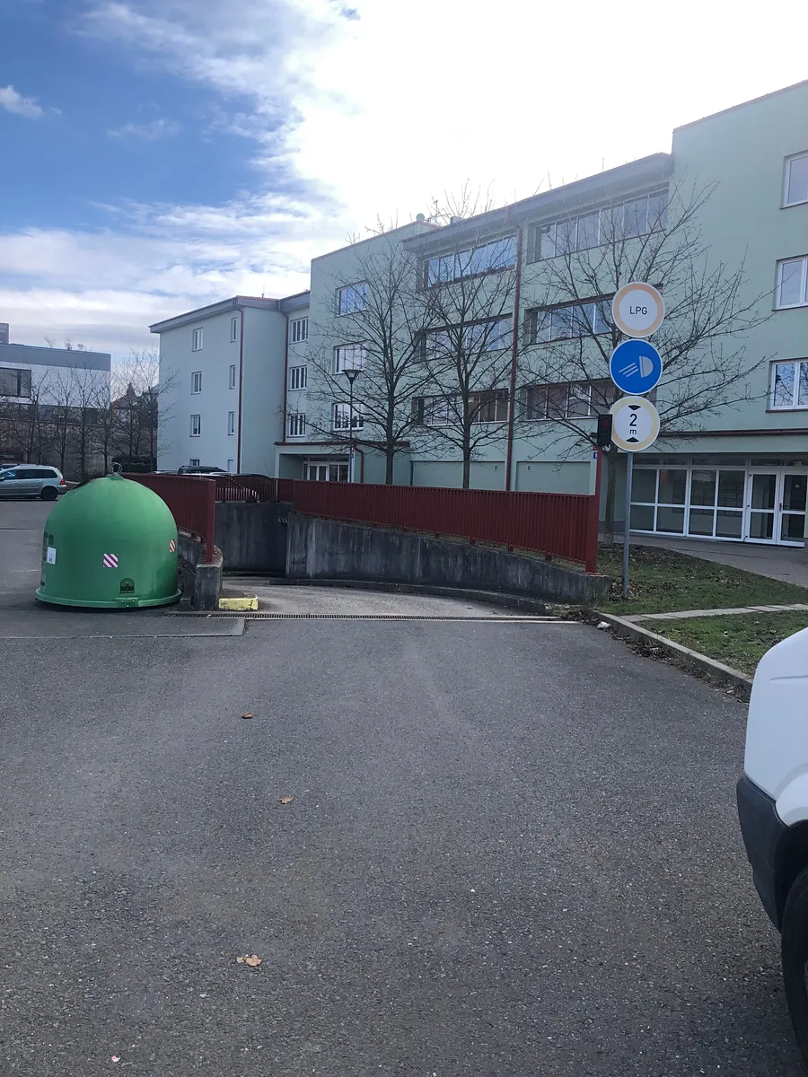 Prodej garážového stání 15 m²