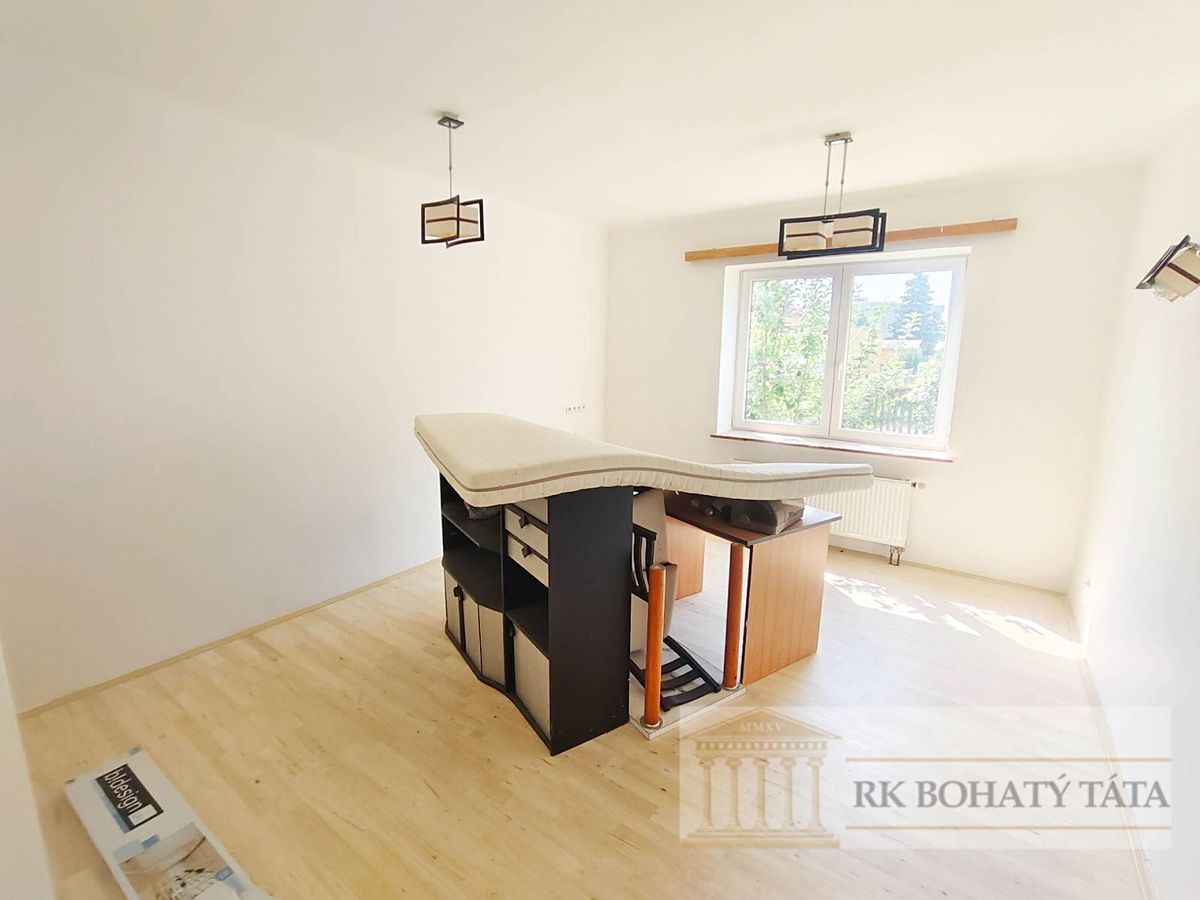 Pronájem bytu 2+kk 48 m² – fotografie 2