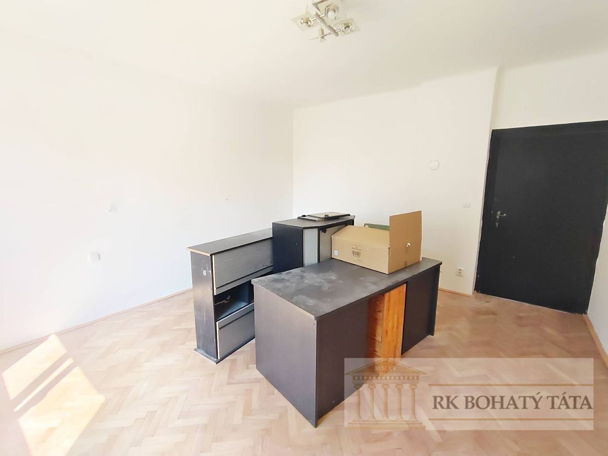 Pronájem bytu 2+kk 48 m² – fotografie 3