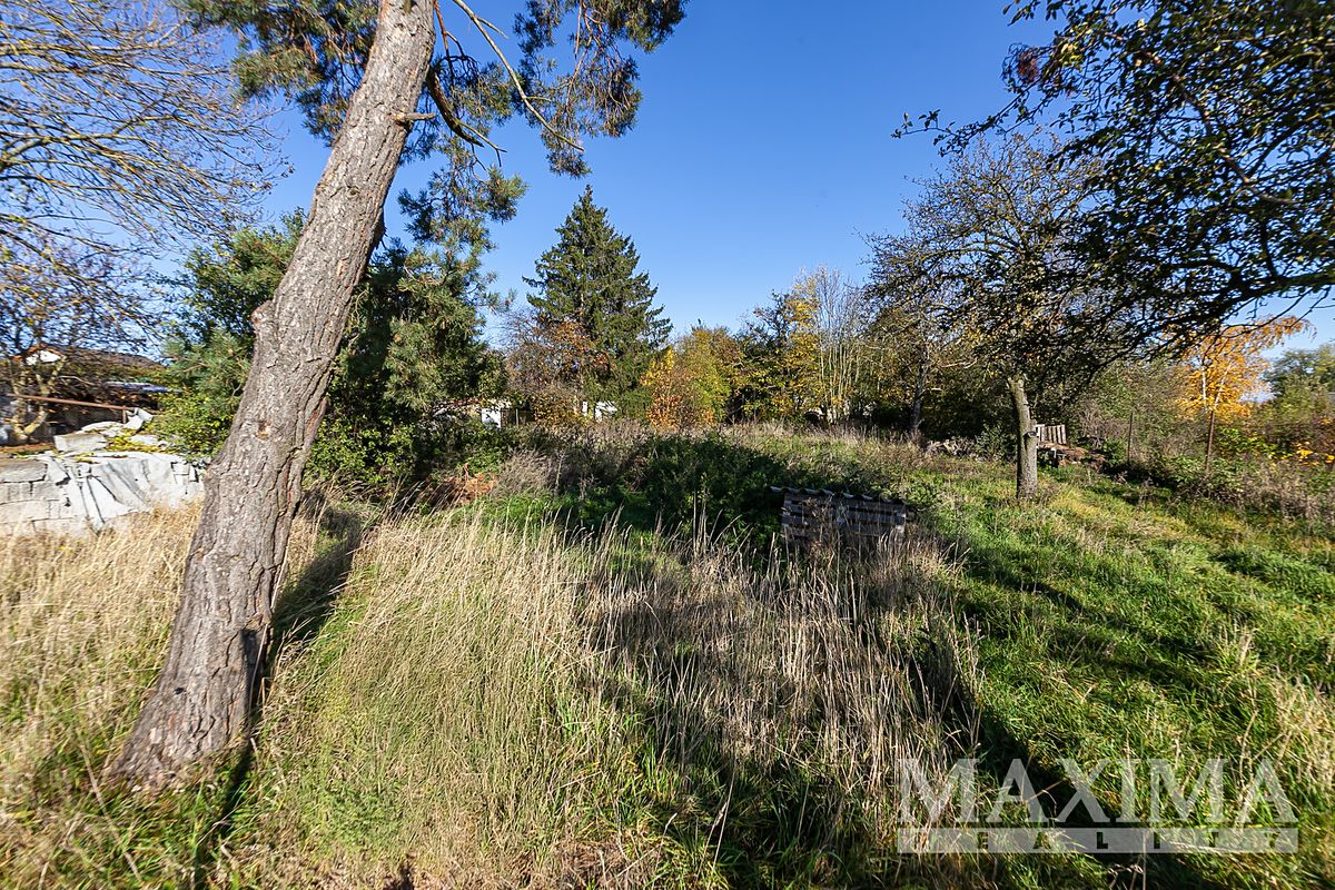Prodej pozemku 935 m² – fotografie 2