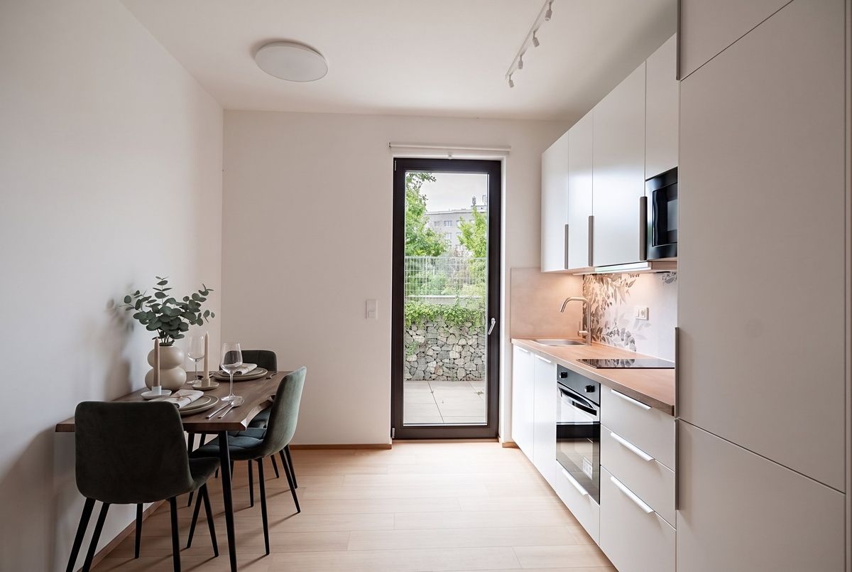 Pronájem bytu 2+kk 42 m²