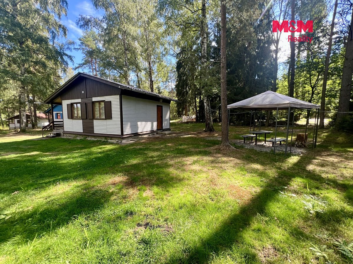 Prodej chaty 40 m², pozemek 400 m² – fotografie 2