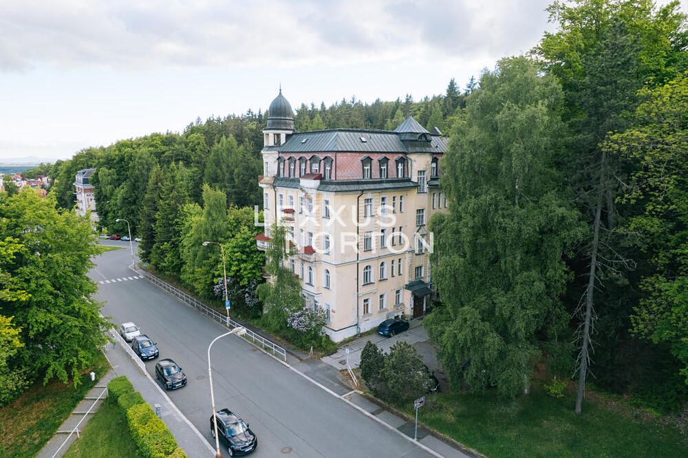 Prodej komerčního pozemku 4000 m²