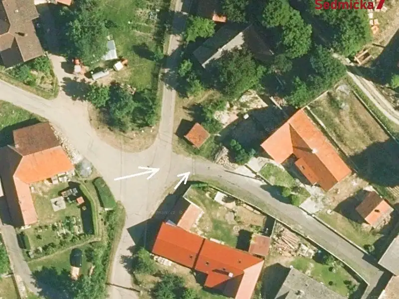 Prodej stavebního pozemku 371 m², Radkov – náhled fotky 1