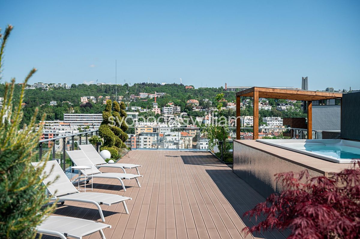 Prodej bytu 4+kk 176 m²