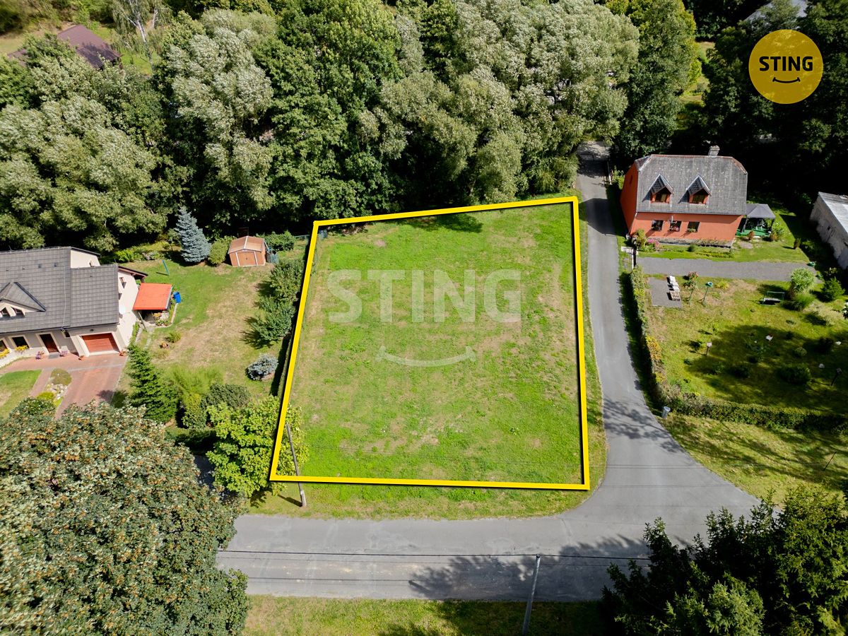 Prodej stavebního pozemku 800 m² – fotografie 3