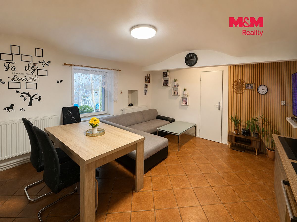 Prodej rodinného domu 120 m², pozemek 512 m² – fotografie 5