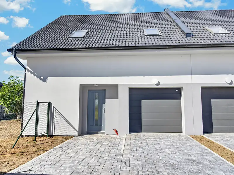 Prodej rodinného domu 123 m², pozemek 400 m², Zlatá – náhled fotky 2