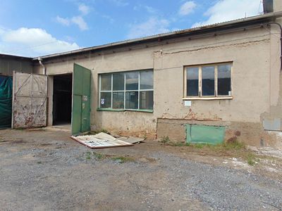 Pronájem výrobní haly, prostoru 165 m²