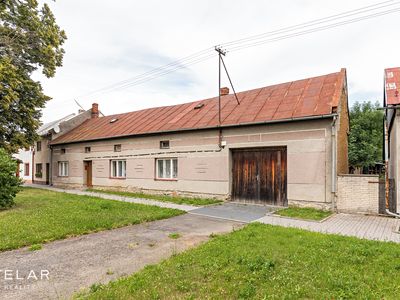 Prodej rodinného domu 323 m², pozemek 1542 m²