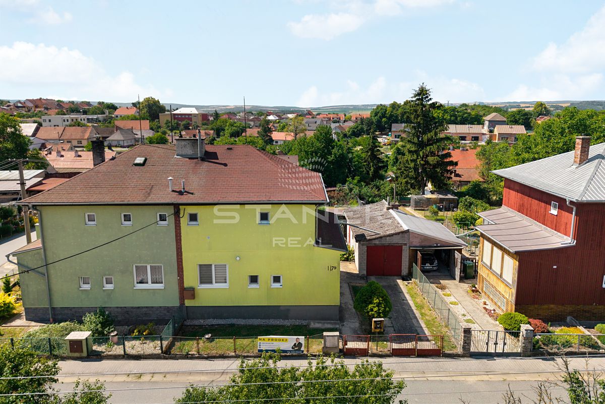 Prodej rodinného domu 80 m², pozemek 442 m² – fotografie 2