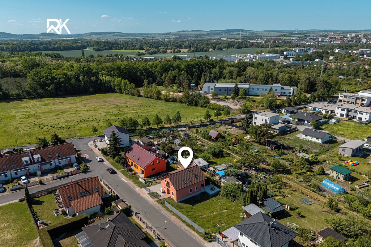 Prodej rodinného domu 162 m², pozemek 377 m² – fotografie 4