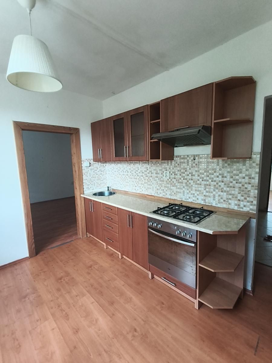 Pronájem bytu 3+1 65 m² – fotografie 2