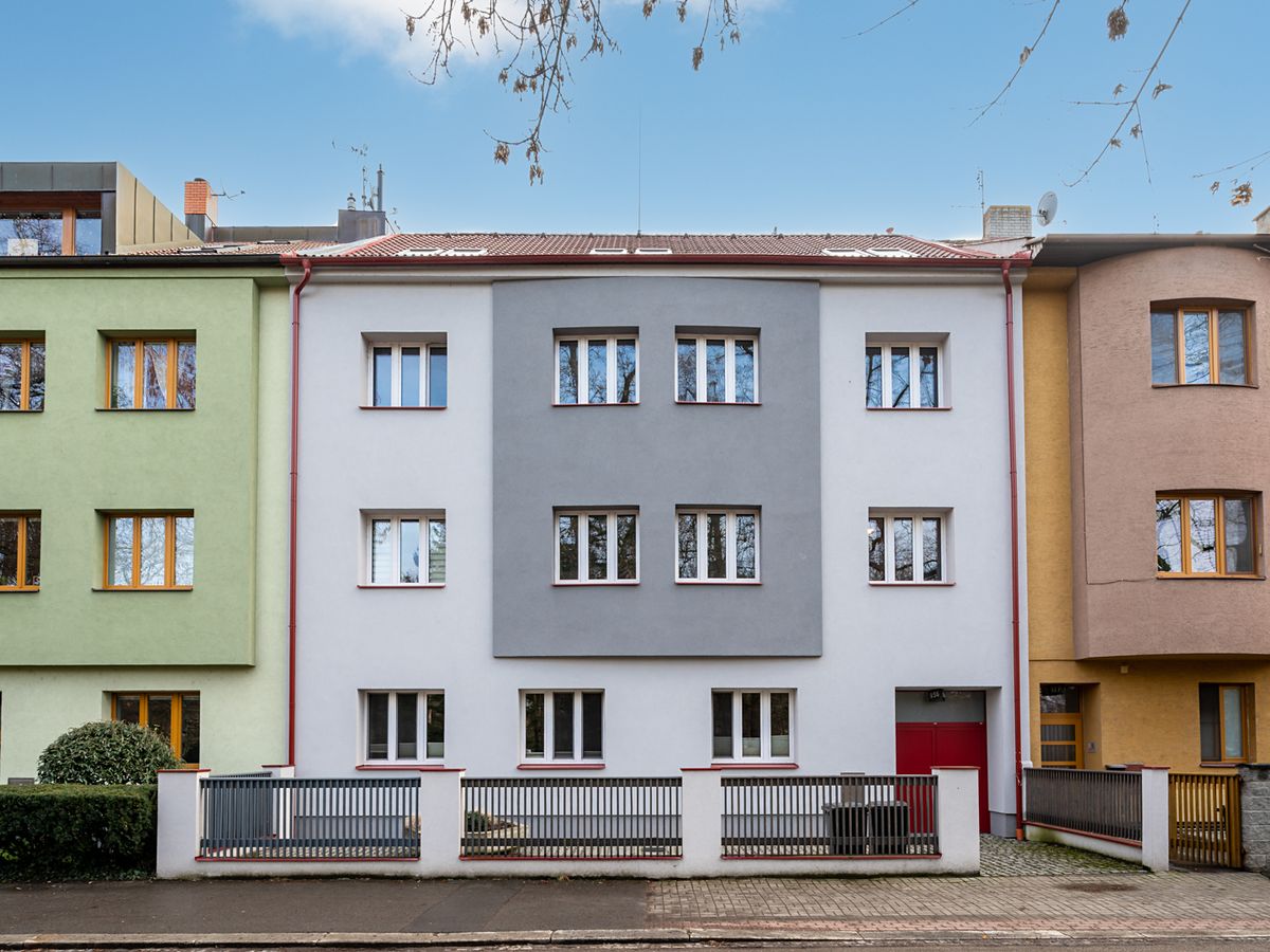 Pronájem bytu 2+kk 63 m²