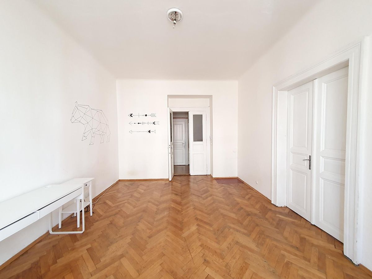 Pronájem bytu 3+1 77 m² – fotografie 2