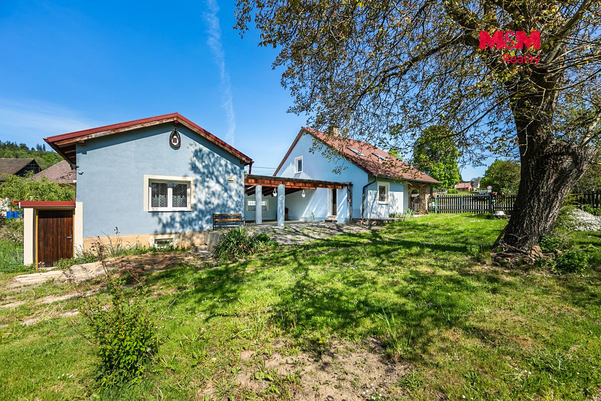 Prodej rodinného domu 101 m², pozemek 1882 m² – fotografie 3